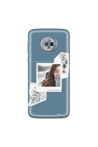 MOTOROLA by LENOVO - Moto G6 Plus - Soft Clear Case - Vintage Blue Collage Phone Case