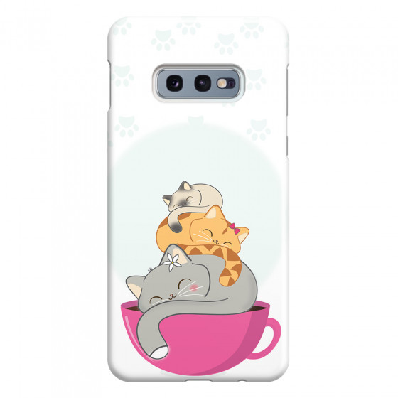 SAMSUNG - Galaxy S10e - 3D Snap Case - Sleep Tight Kitty
